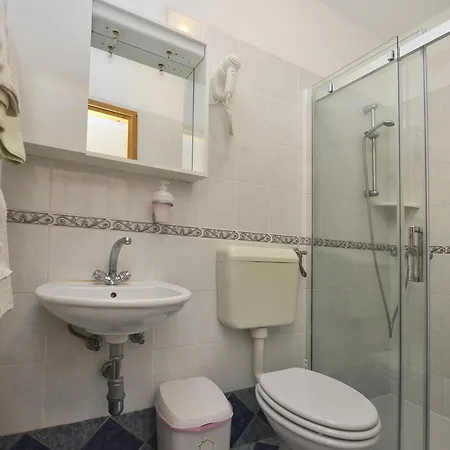 朱莉娅住宿加早餐旅馆 住宿加早餐酒店 Seget (Umag)