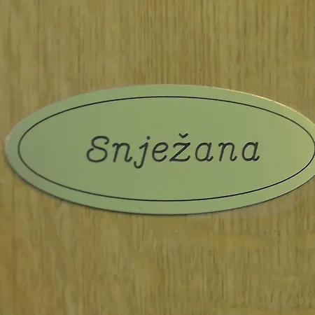住宿加早餐酒店 朱莉娅住宿加早餐旅馆 Seget (Umag)