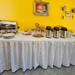 Julia Отель типа 