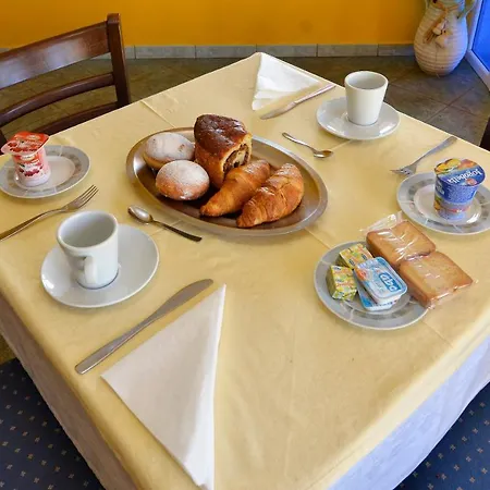 krevet i doručak Julia 4*