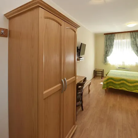 Bed & Breakfast Julia 3*