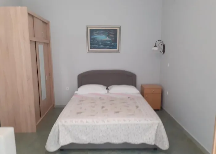 Julia Bed & Breakfast