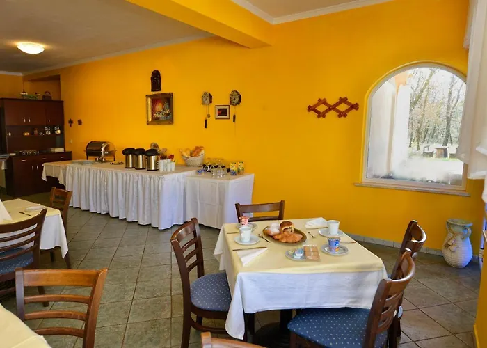 Julia Bed & Breakfast 4*